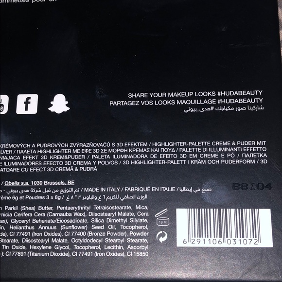 Beautiful HUDA BEAUTY 3D highlight palette - Picture 5 of 5